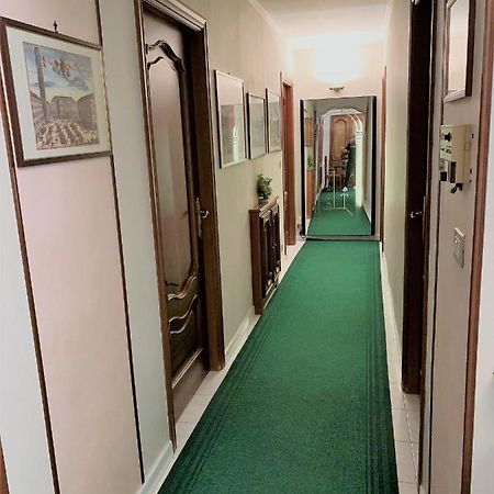 Hotel Elena Turin Exterior photo